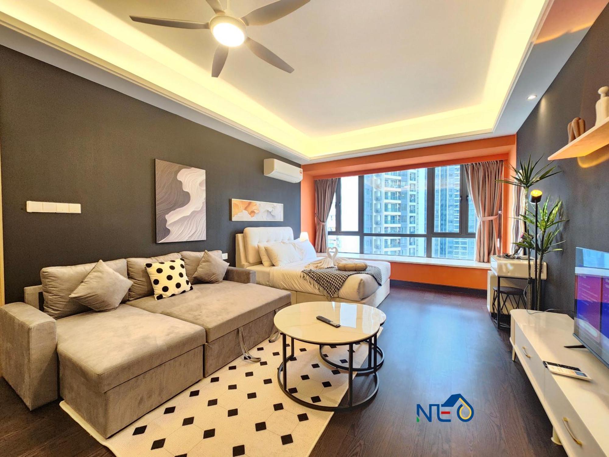 R&f Princess Cove Designer By Neo Apartment