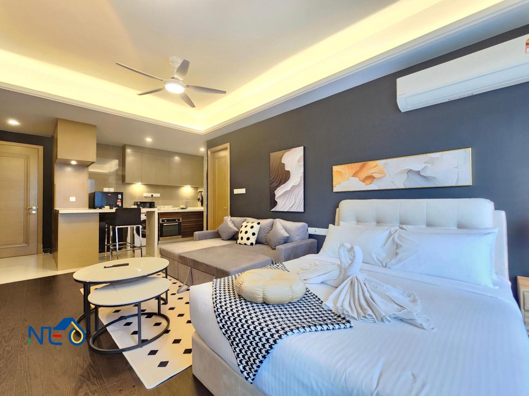 Apartment R&f Princess Cove Designer By Neo *